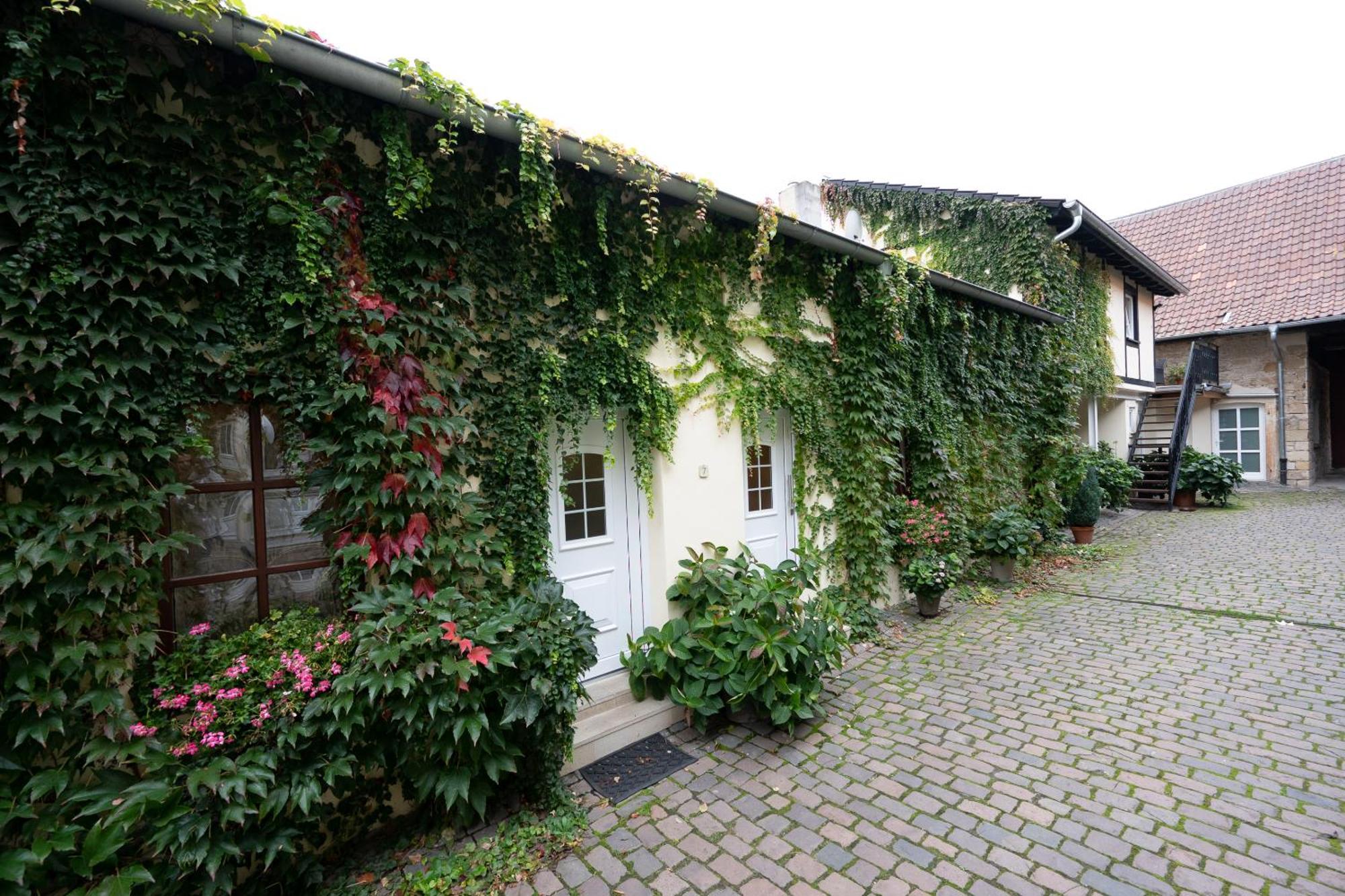 Gaestehaus & Weingut Gehrig 3*